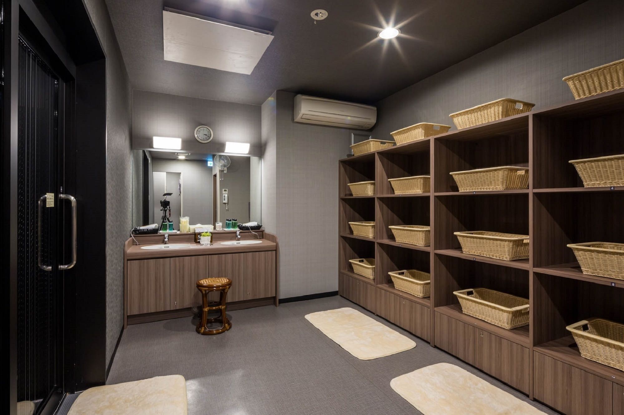 Route-inn Kamata -ayamebashi- 3* Tokio